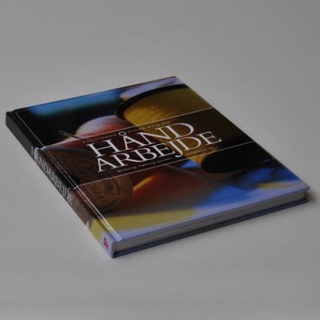 Håndarbejde - Politikens store bog om håndarbejde - strikning, hækling, broderi, patchwork mv.