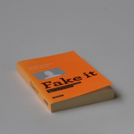 Fake it - din online identitet er guld værd - sådan passer du på den