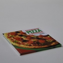 Pizza med variationer - 70 internationale opskrifter