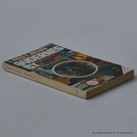 Gudernes by - noveller 1972